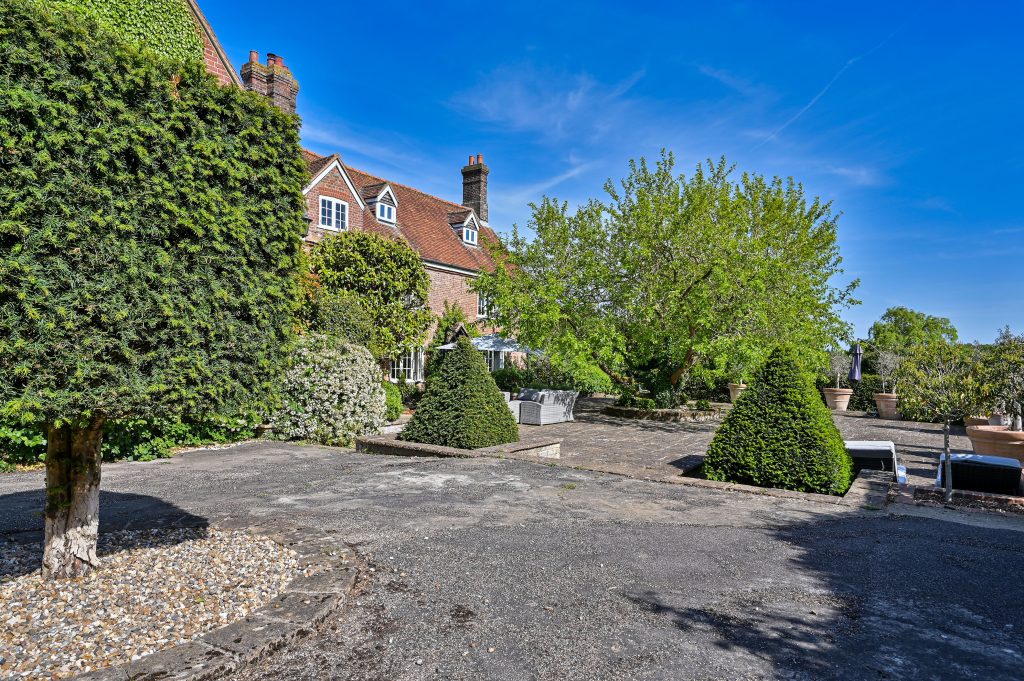 Dovehouse Lane, Kensworth, LU6