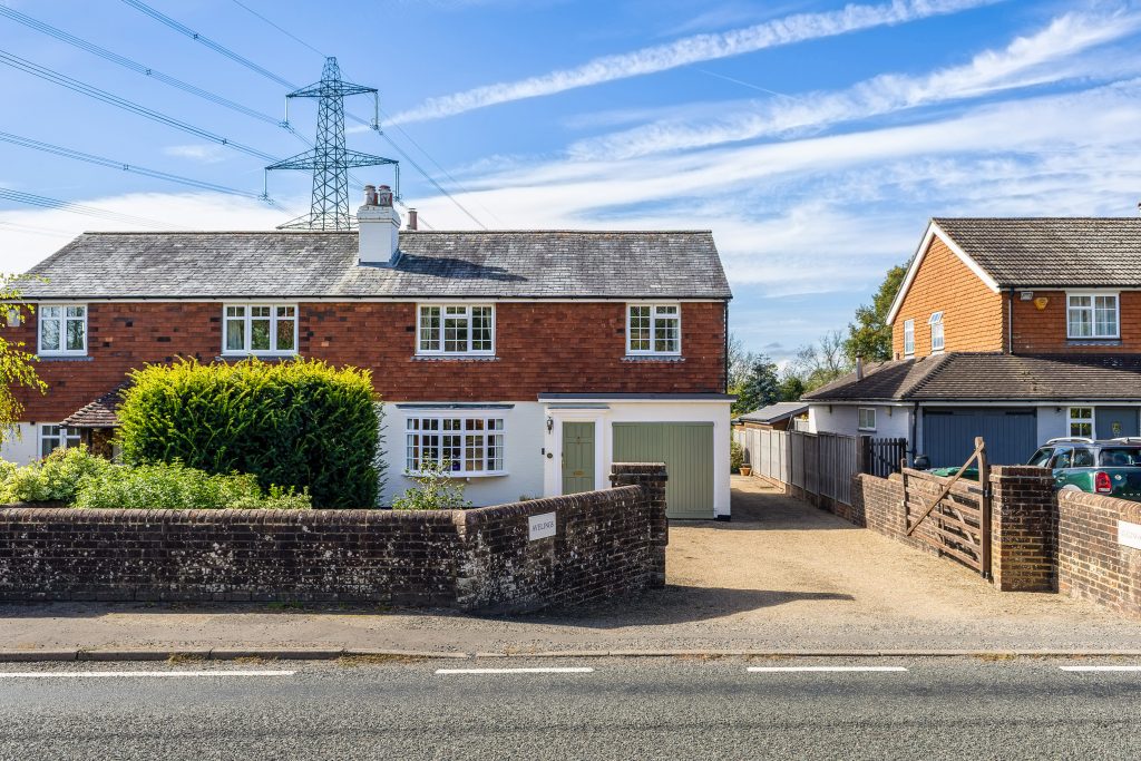 Newpound, Wisborough Green, RH14